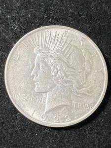 lot 63 image: 1922 US PEACE SILVER DOLLAR