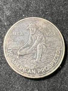 lot 65 image: 1 TROY OZ .999 FINE SILVER 1984 ENGELHARD PROSPECTOR ROUND