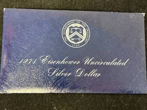lot 90 image: 1971 US EISENHOWER UNC SILVER DOLLAR