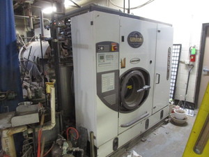 lot 4 image: Union L860U2000 Dry Clean Machine