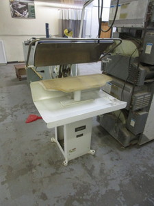 lot 6 image: Forenta Dry Clean Steam Press