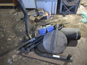 lot 104 image: Punching Bag, Speed Bag & Accessories