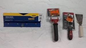 lot 68 image: Set of 4 Flooring Tools Including Surface Scraper and Linoleum Knife