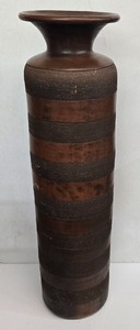 lot 42 image: Decorative 40 Tall Pottery Vase with Striped Design