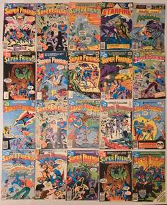 lot 251 image: Collection of 20 Vintage DC Comics Super Friends Aquaman Superfire