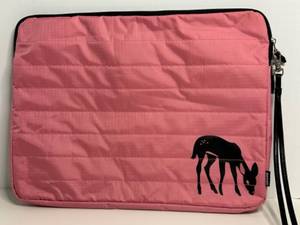 lot 16 image: Denali 15-inch Pink Computer Sleeve Bag with Deer Graphic