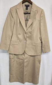 lot 279 image: BROOKS BROTHERS Womens Beige Stretch Blazer and Skirt Suit Set 