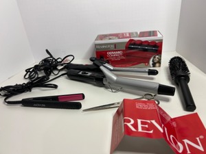 lot 247 image: Remington Ceramic Compact Hair Styling Set with Curling Iron and Accessories