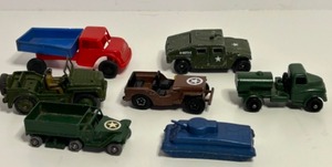 lot 304 image: Vintage Toy Army Trucks Lesney, PlayArt, Matchbox & Dinky Toys -Qty 7