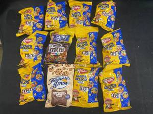 zz - Assortment of Keebler Chips Deluxe Mini Cookies and M&M Minis