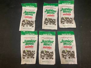 zz - Set of 6 Snack-To-Go Junior Mints Minis 4.5 oz Bags