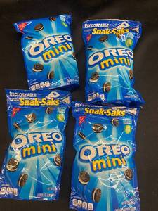 P - Set of 4 Packs of Oreo Mini Snak-Saks