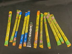 YY - Assortment of Slim Jim Meat Sticks - Various Flavors