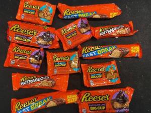 PPP - Assorted Reeses Candy Bars Collection