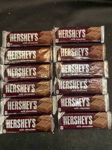 SSS - Lot of 12 Hersheys Milk Chocolate Bars