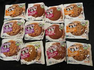 I - Assorted Lenny & Larrys The Complete Cookie Protein Cookies