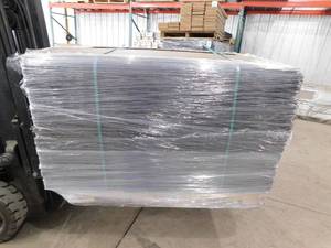 lot 21 image: Antique Tan 8 x 54 Click Plank Laminate Water Proof Flooring (1125 sq.ft)