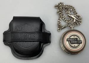 lot 183 image: Vintage Franklin Mint HARLEY DAVIDSON Pocket Watch & Leather Belt Holder (NEW)