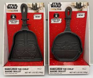 lot 212 image: Disney Star Wars Darth Vador & Mandalorian The Child Cast Iron Baking Skillets (NIB)