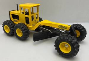 lot 163 image: Vintage 1999 TONKA Yellow Road Grader #16180 Pressed Steel Toy
