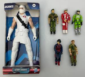 lot 297 image: 1980s Vintage GI Joes 3 34 Action Figures (One With Broken Foot) & 9 12 Storm Shadow (NIB)