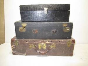 Lot of 3 Vintage Suitcases