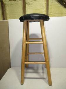 30 Bar Stool