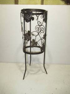 Partylite Seville Candle Stand- Grape Vine Design