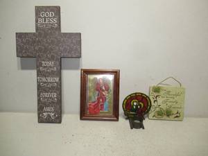 Mixed Lot of Christian Decor