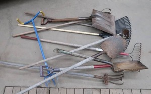 YARD TOOLS