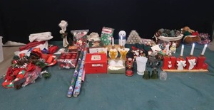 RANDOM HOLIDAY LOT (CHRISTMAS, EASTER)