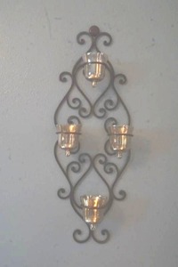 lot 10 image: Wall Sconce
