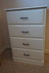 lot 67 image: 4 drawer white dresser