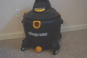 lot 71 image: Shop Vac