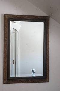 lot 92 image: Framed Mirror