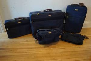 lot 97 image: 7pc Jaguar suitcase set
