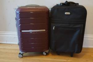 lot 98 image: rolling suitcases