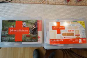 lot 149 image: first aid kits