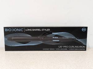 lot 14 image: BRAND NEW BIOIONIC LONG BARREL STYLER