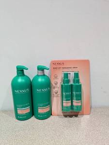 lot 21 image: BRAND NEW NEXXUS PRODUCTS