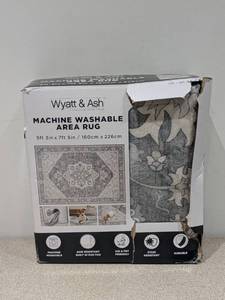 lot 44 image: BRAND NEW WYATT & ASH MACHINE WASHABLE AREA RUG