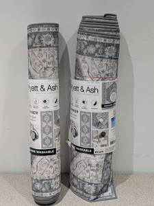 lot 46 image: BRAND NEW WYATT & ASH RUNNER- 2PK.