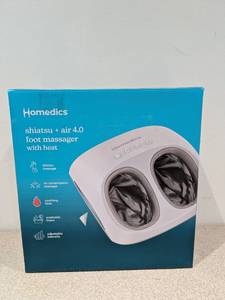 lot 55 image: NEW HOMEDICS SHIATSU AIR 4.0 FOOT MASSAGER W HEAT