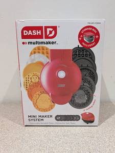 lot 64 image: BRAND NEW DASH MINI MAKER SYSTEM