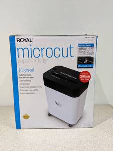 lot 104 image: NEW ROYAL MICROCUT PAPER SHREDDER