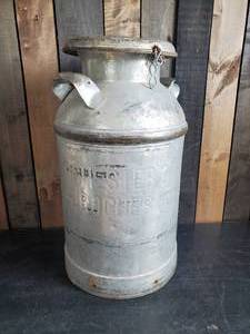 lot 3 image: Super Cool Rochester Mn Dairy Co. Milk Can