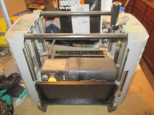 13 Steel City Model 40100 portable...