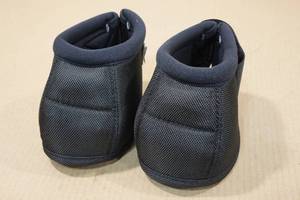 lot 153 image: Professionals Choice Bell Boots -XL