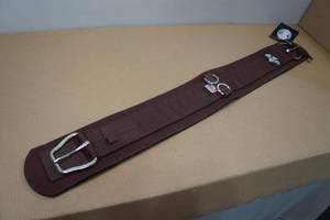 lot 157 image: Professionals Choice Cinch -38