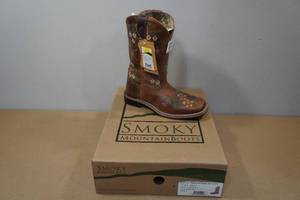 lot 160 image: Smoky Mountain Boots -Youth 4